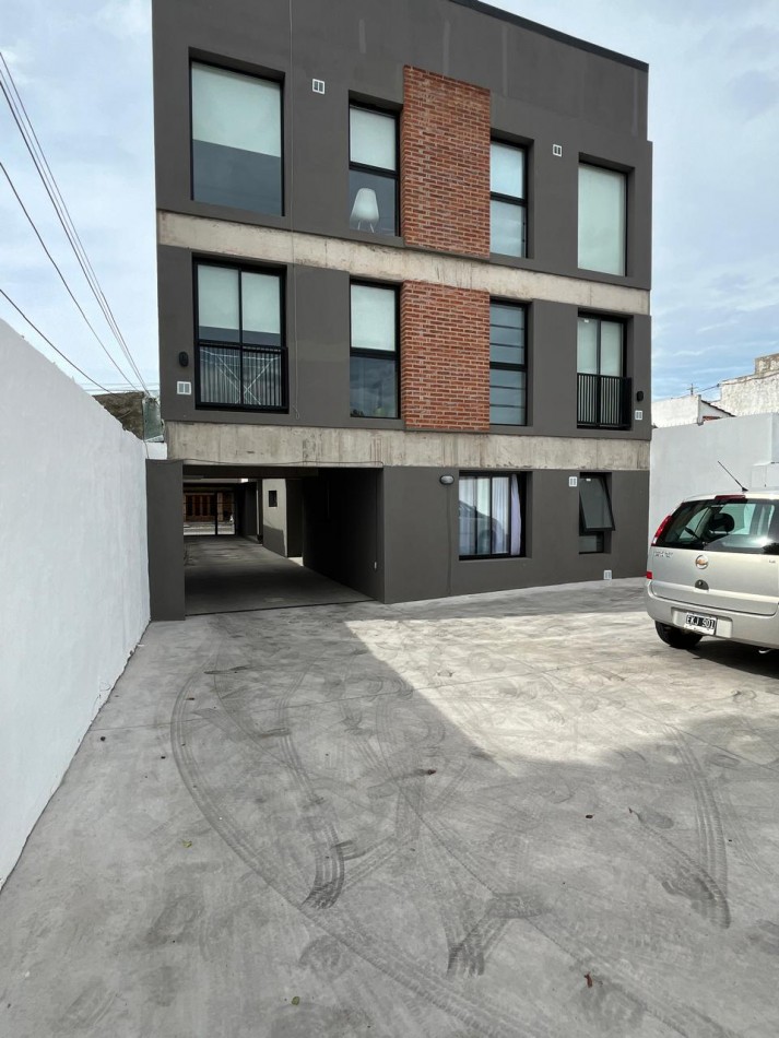 Departamento 2 amb con Cochera