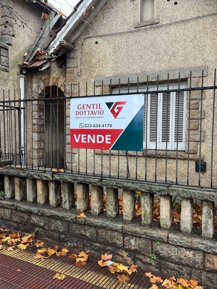 Casa para reciclar en lo mejor del barrio La Perla