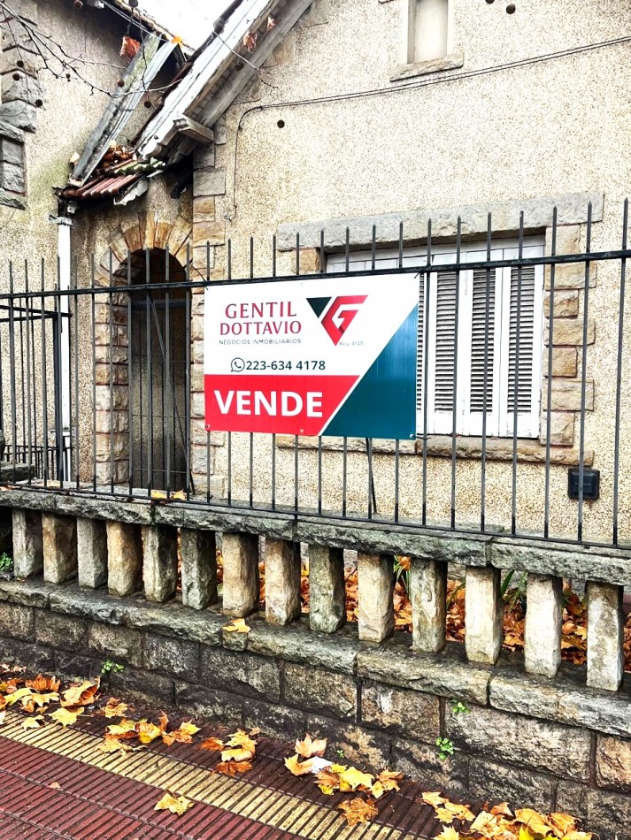 Casa para reciclar en lo mejor del barrio La Perla