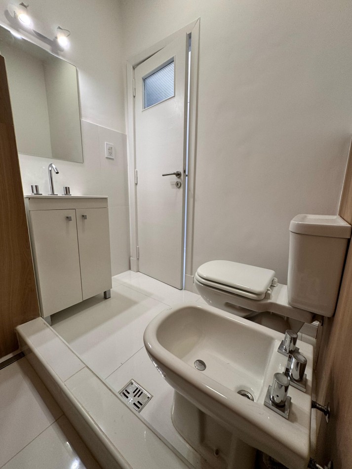 Departamento 2 Amb Centro, Plaza Colon