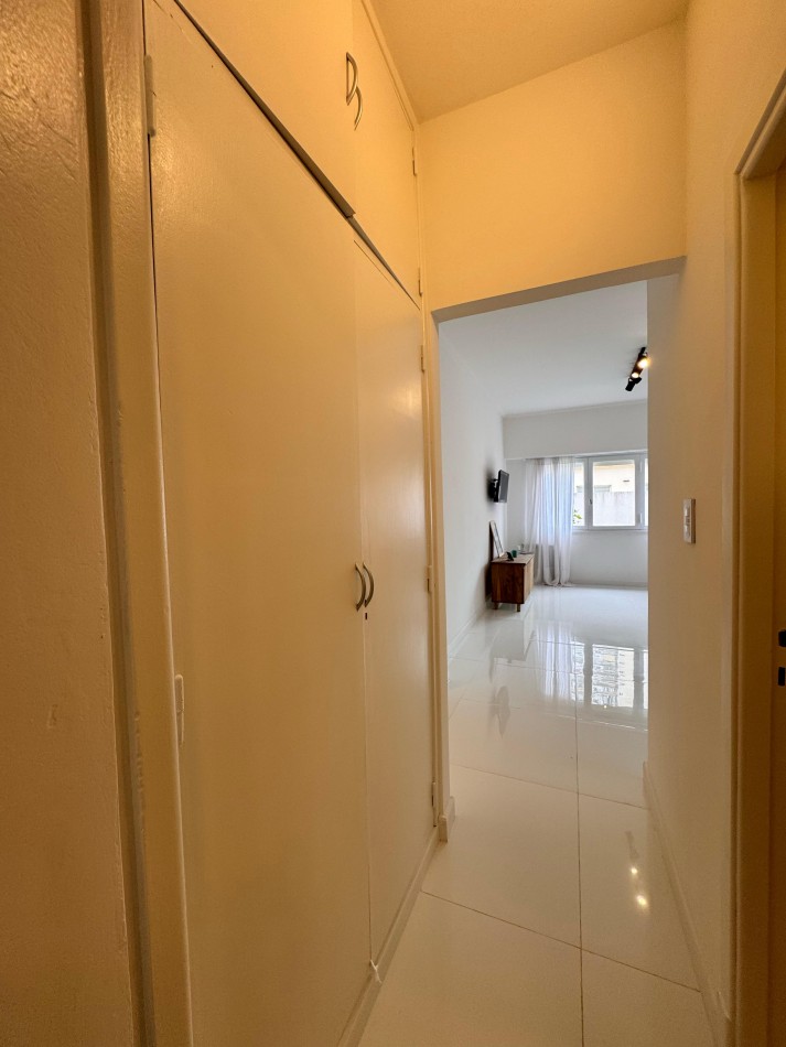 Departamento 2 Amb Centro, Plaza Colon