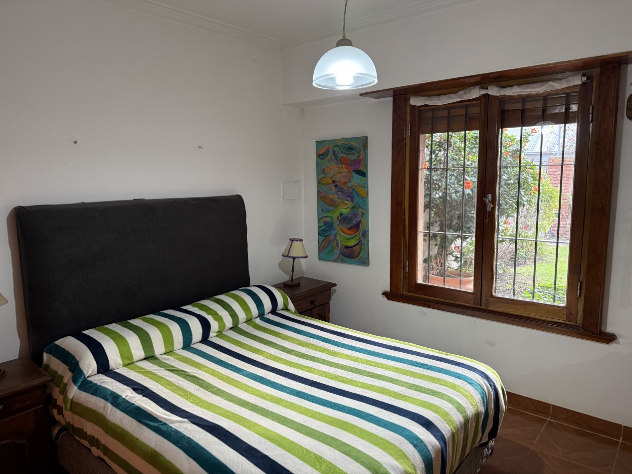 Chalet en Los Pinares mas Depto 3 Amb