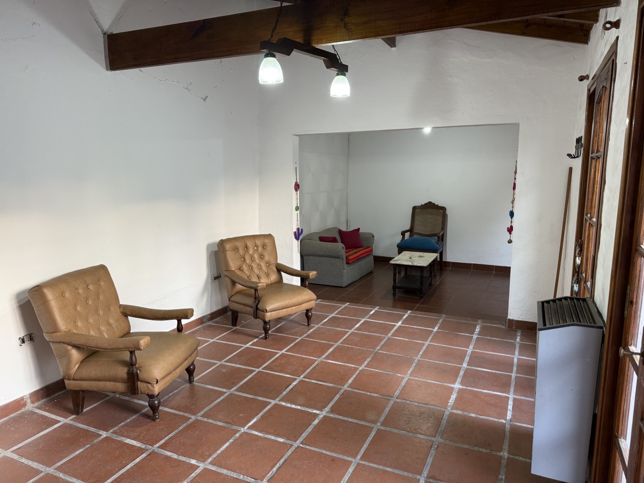 Chalet en Los Pinares mas Depto 3 Amb