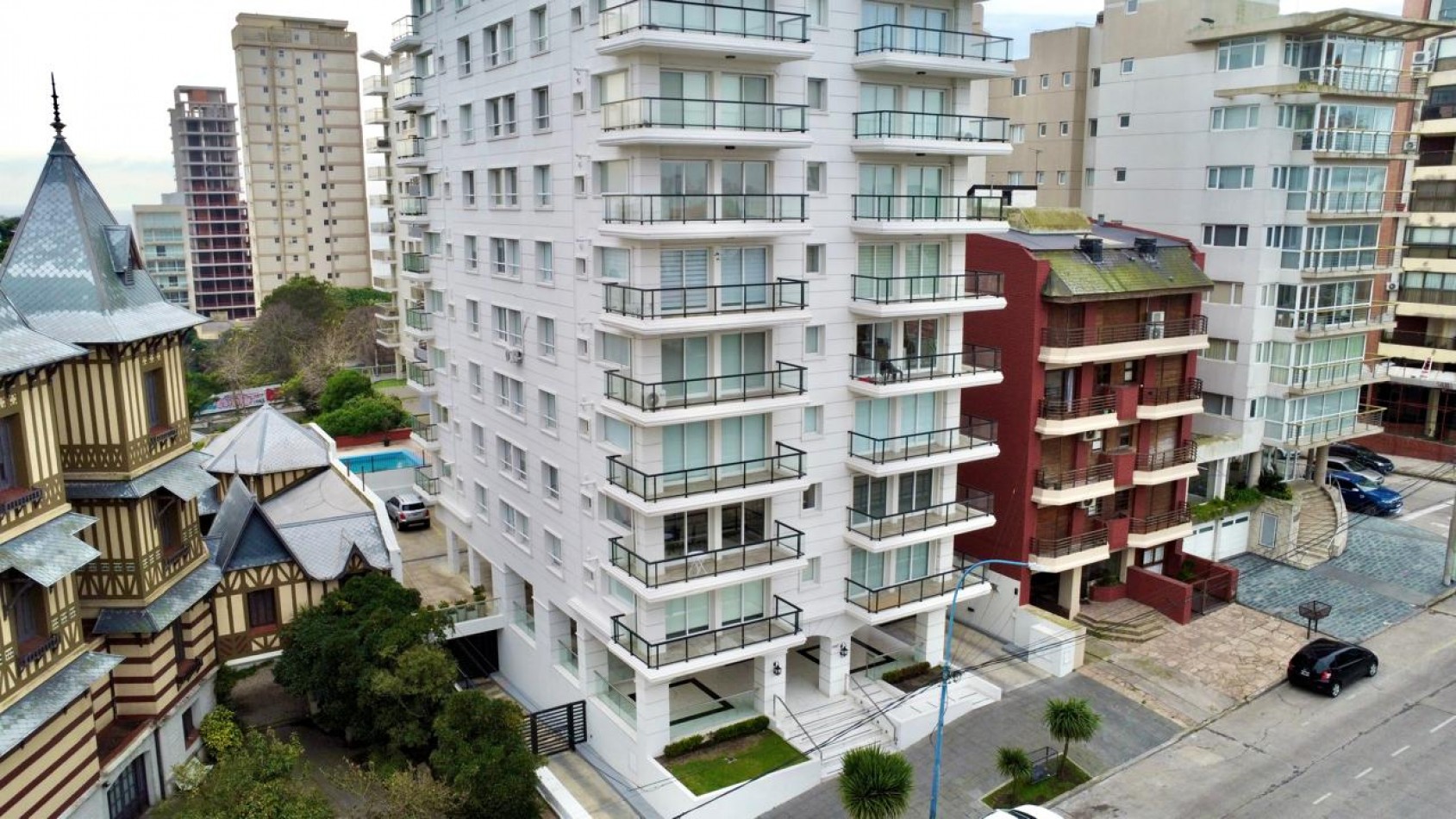 Departamento 3 Amb. en la loma de Colon 