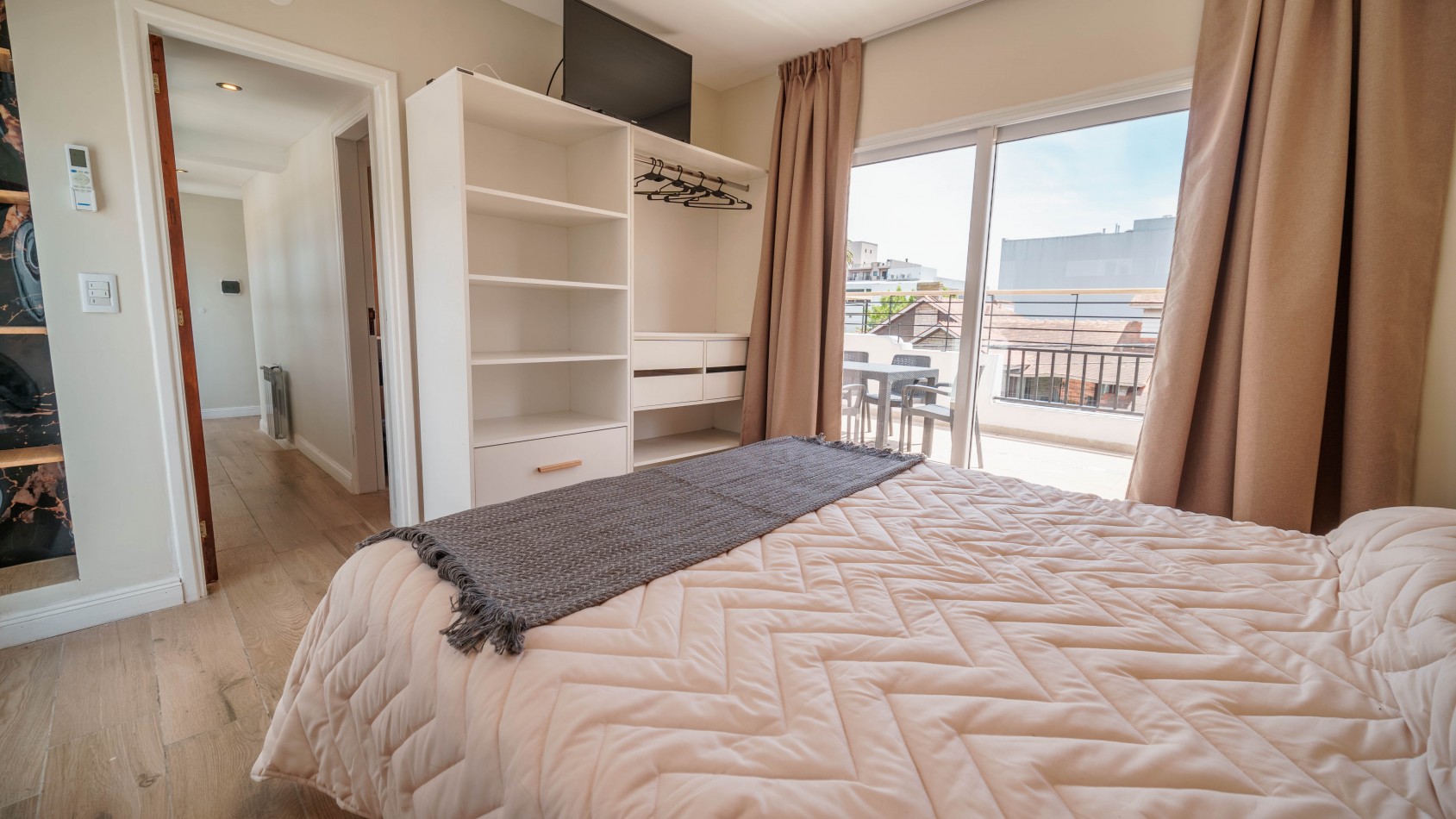 ¡OPORTUNIDAD UNICA! Duplex Reciclado, Zona Aldrey