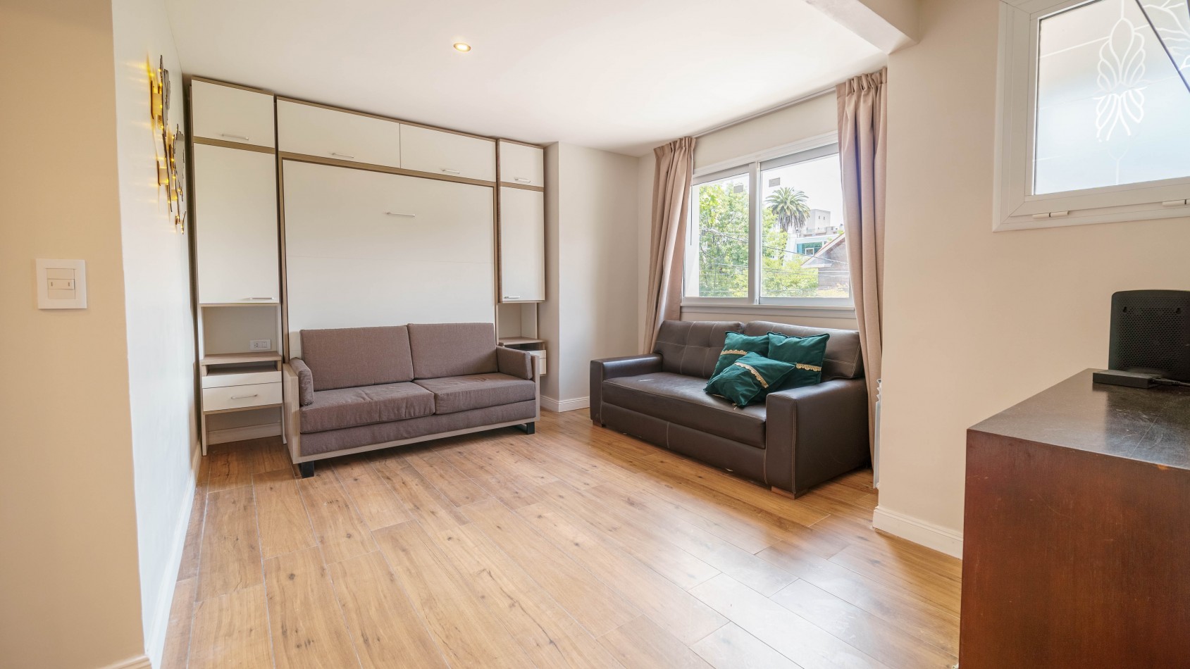 ¡OPORTUNIDAD UNICA! Duplex Reciclado, Zona Aldrey