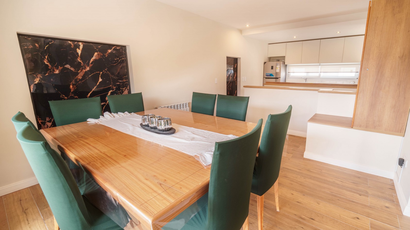 ¡OPORTUNIDAD UNICA! Duplex Reciclado, Zona Aldrey
