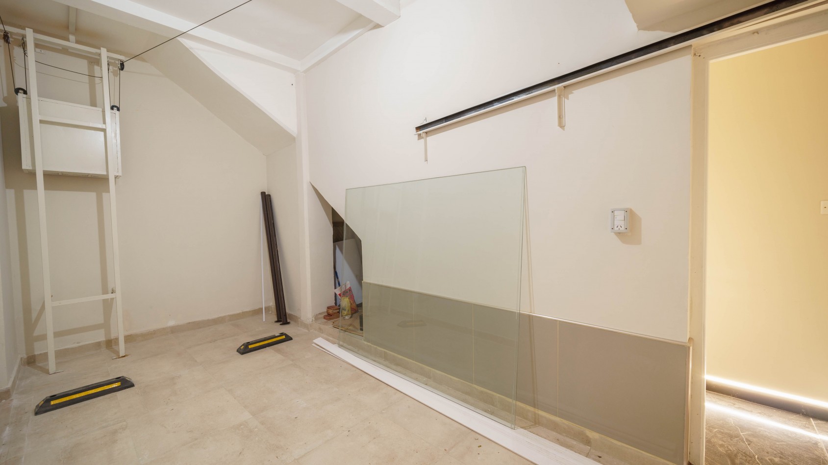 ¡OPORTUNIDAD UNICA! Duplex Reciclado, Zona Aldrey