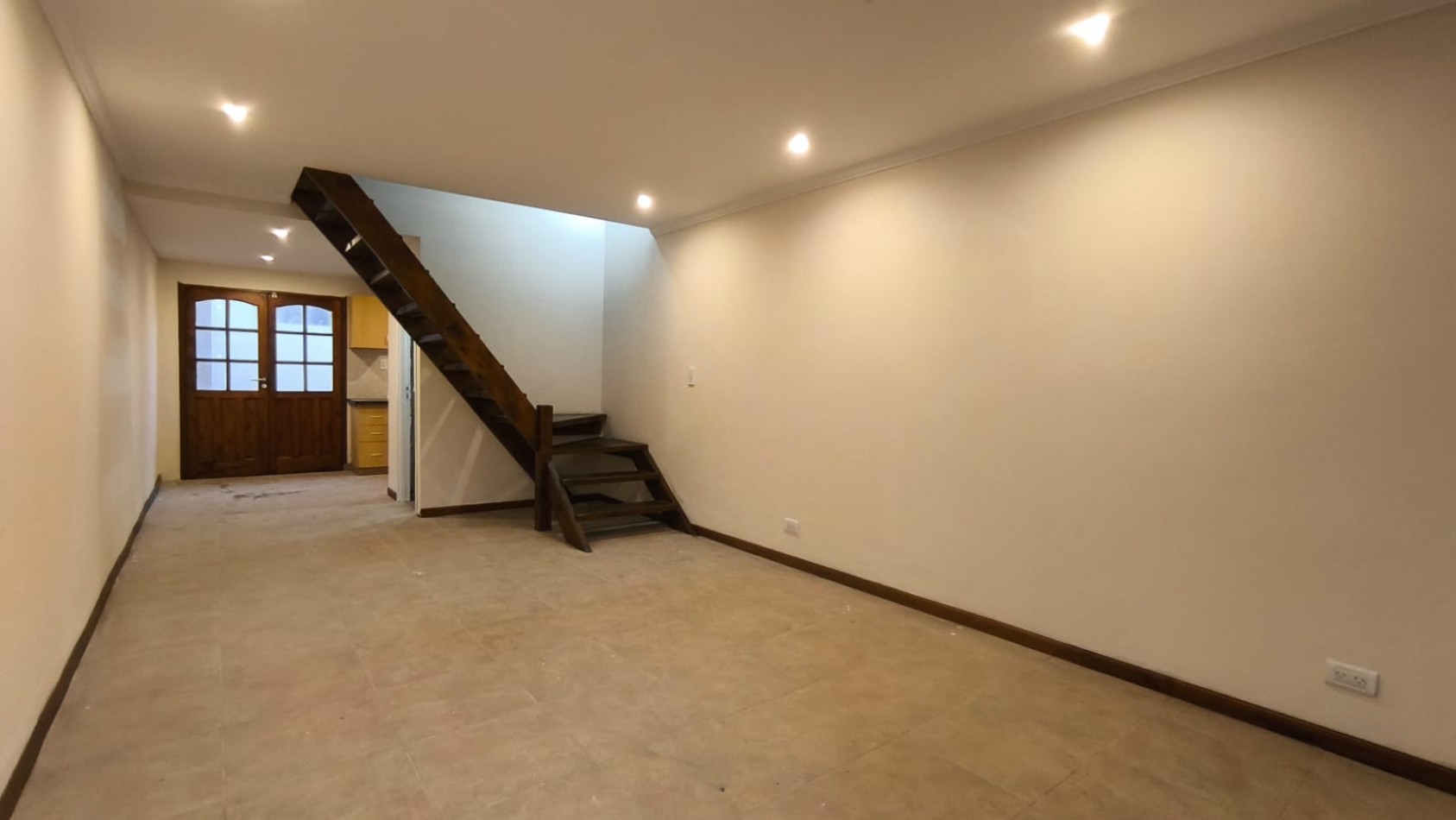Moderno Duplex de 4 Ambientes a Estrenar en Punta Mogotes