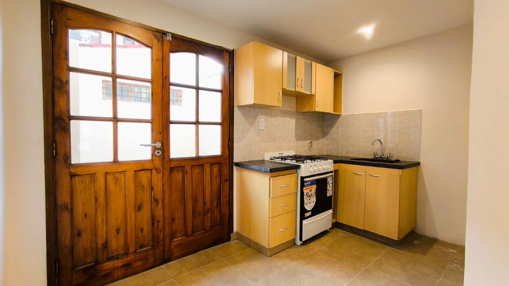 Moderno Duplex de 4 Ambientes a Estrenar en Punta Mogotes