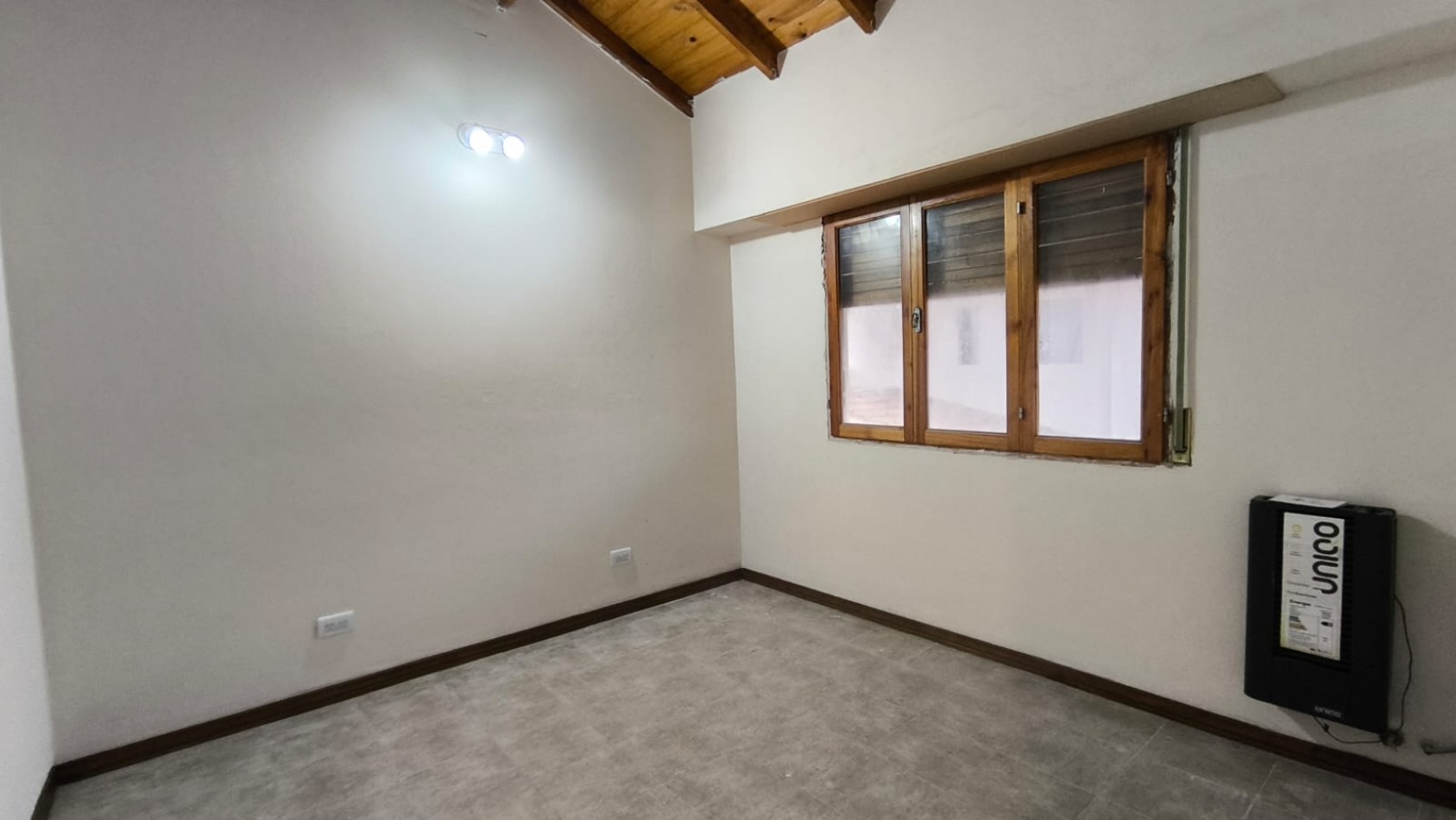 Moderno Duplex de 4 Ambientes a Estrenar en Punta Mogotes