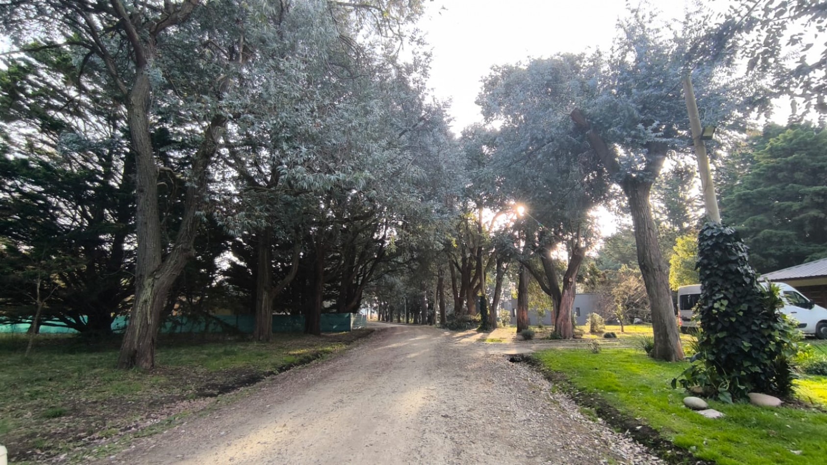 Lote de 2016 m² en Barrio Residencial Pinares de Santa Clara