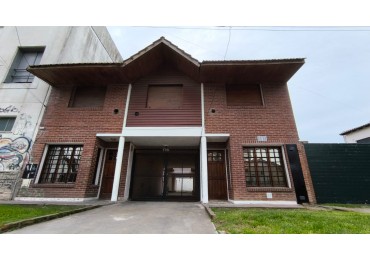 Moderno Duplex de 4 Ambientes a Estrenar en Punta Mogotes