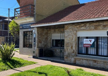Tres propiedades en una, Casa, Local Comercial mas departamento de 2 ambientes