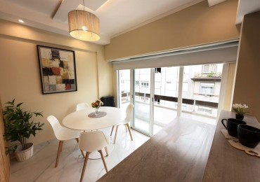 IMPECABLE MONOAMBIENTE RECICLADO CON BALCON